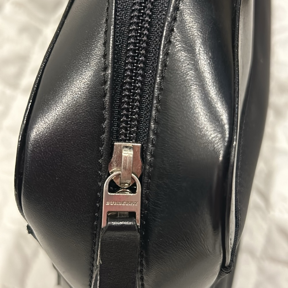 Burberry Satchel - black nylon/leather upper part and handles - Picture 15 of 15